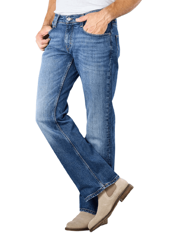 Mustang Oregon Bootcut Boot Jeans en moyenne Bleu