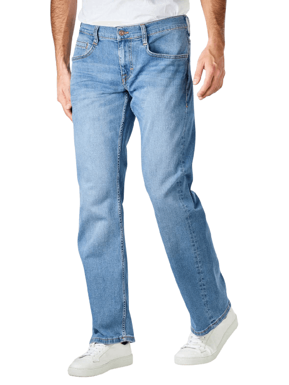 Mustang Oregon Boot Jeans in Medium Bootcut blue