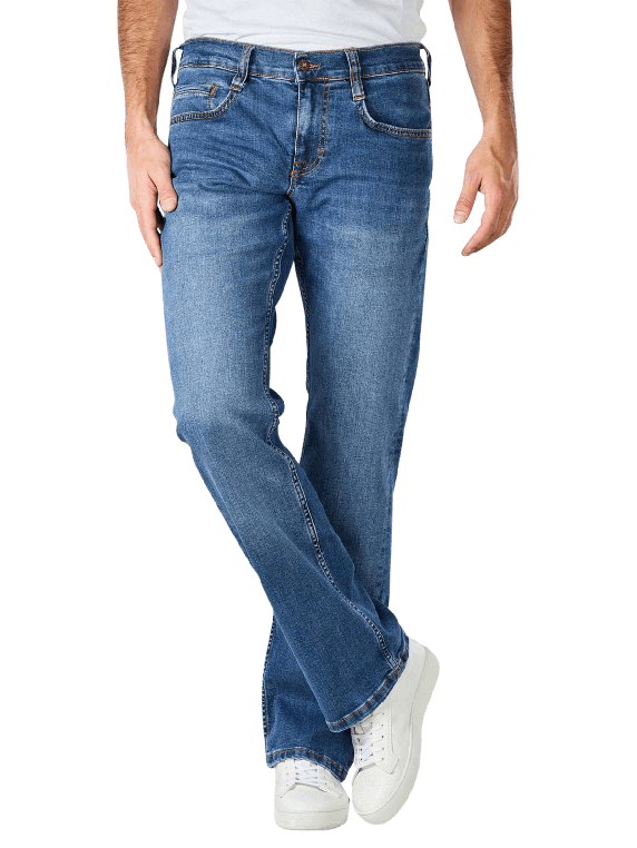 Mustang Oregon Boot Jeans Bootcut in Medium blue | JEANS.CH
